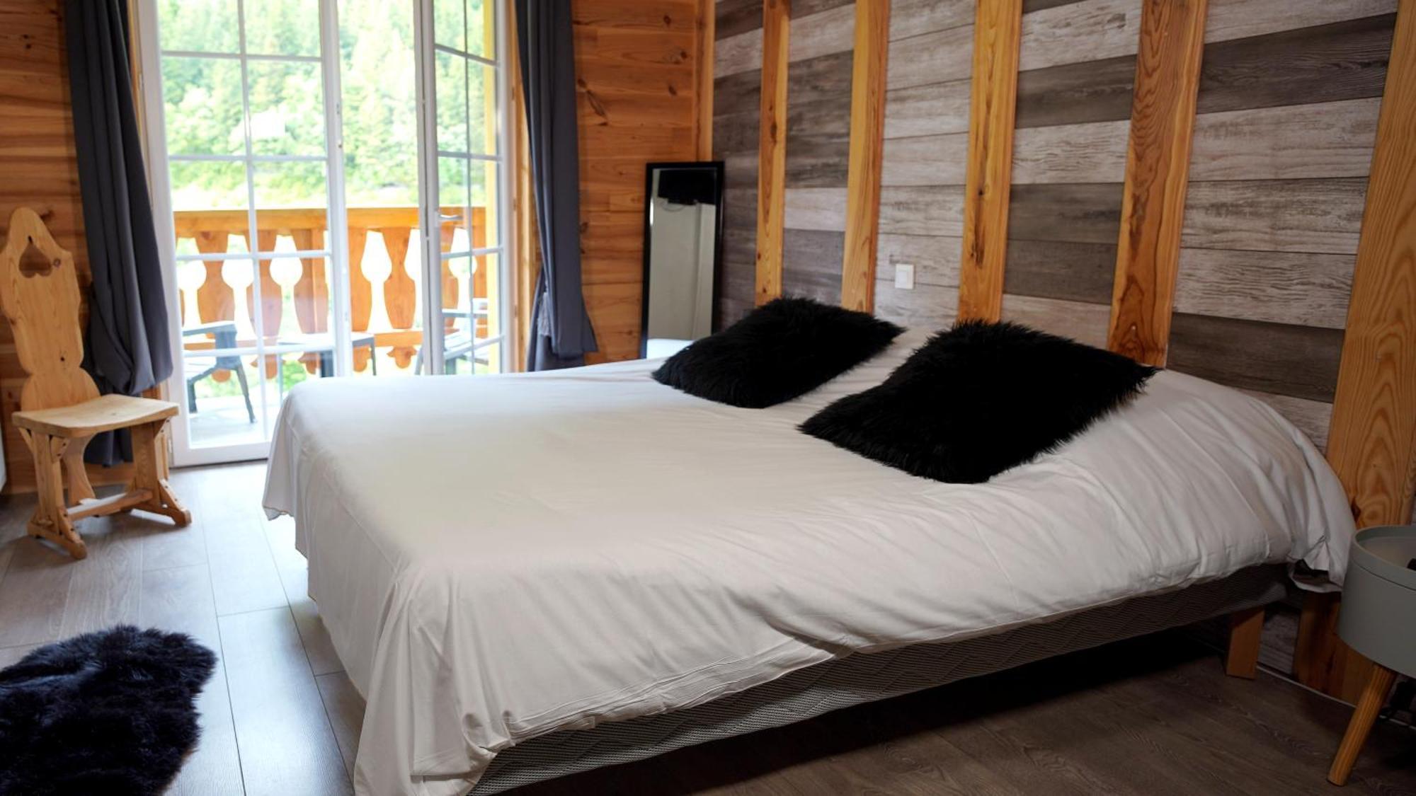 La Sapiniere Hotel 3*