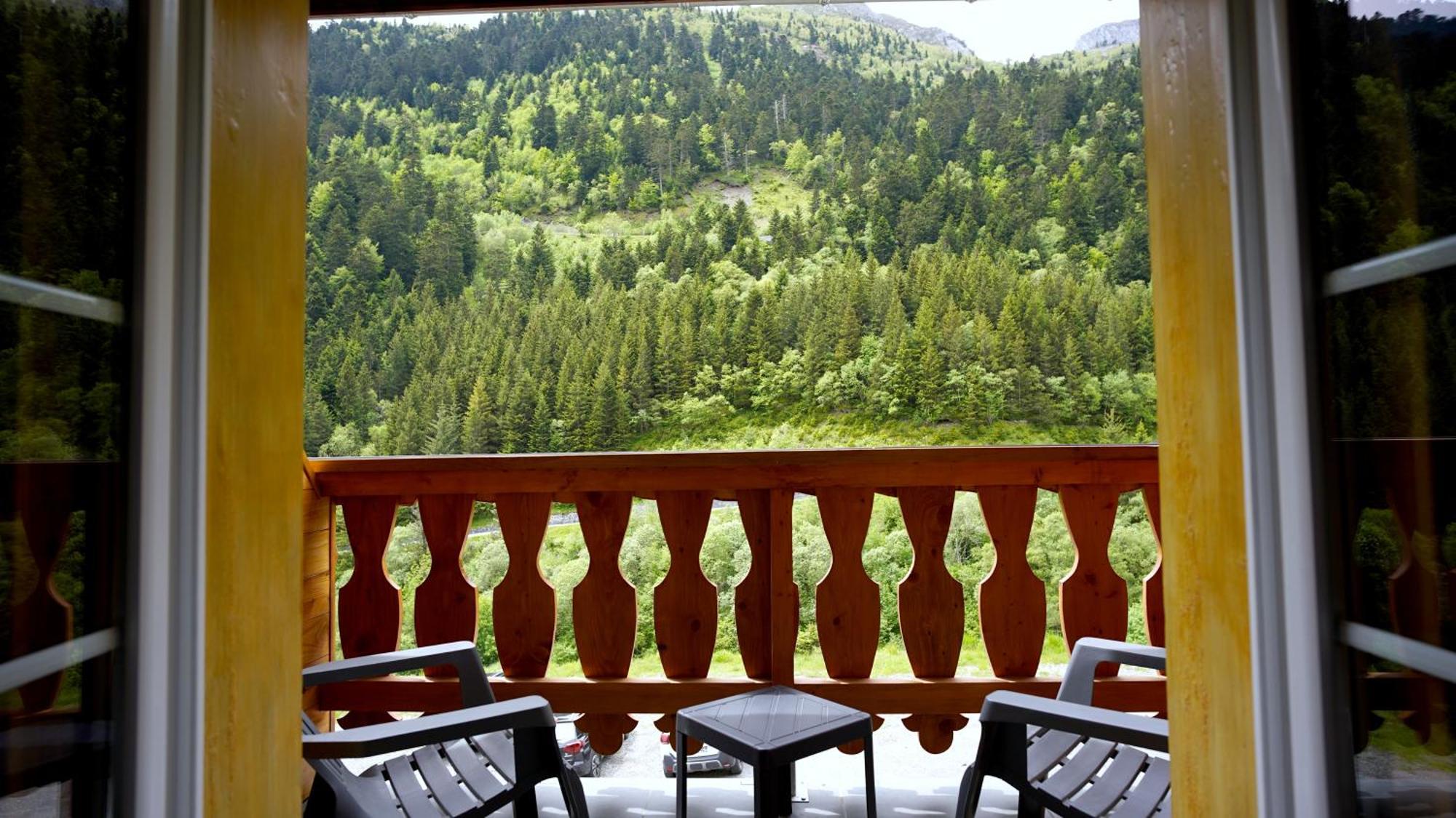 La Sapiniere Hotel 3*